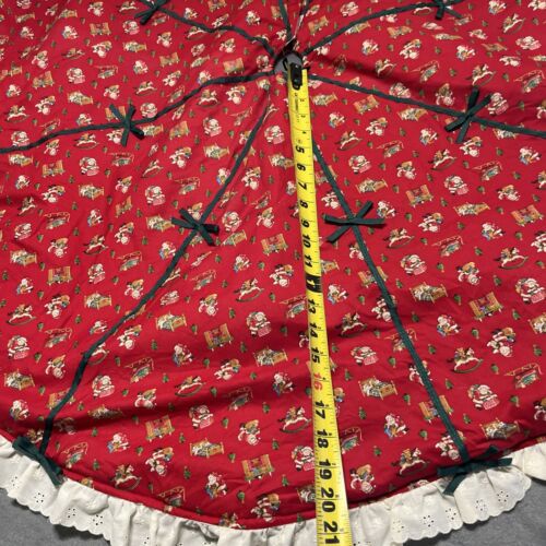 Large Vtg Handmade Quilted Santa Christmas Tree Skirt 22” From Center 44” Around - Picture 5 of 8