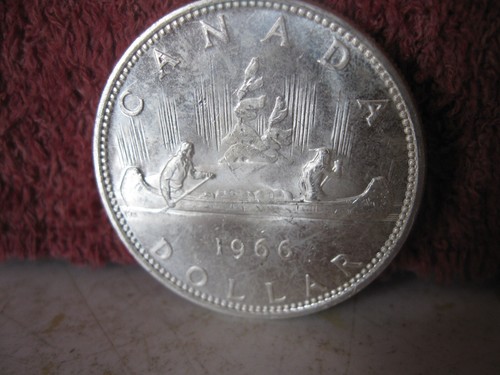 1966 CANADIAN SILVER DOLLAR BU