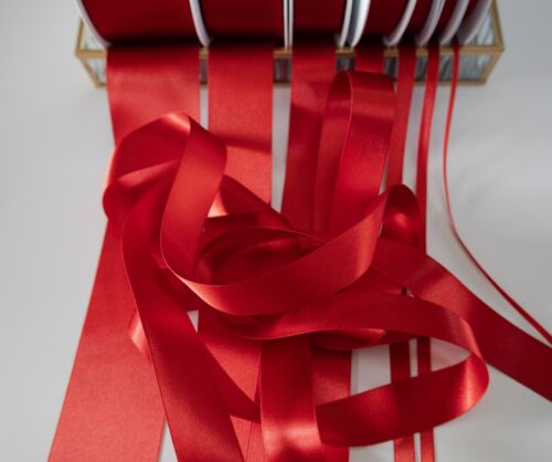 Red double sided satin ribbon, no 15 Christmas trim for weddings, anniversary - Picture 2 of 21