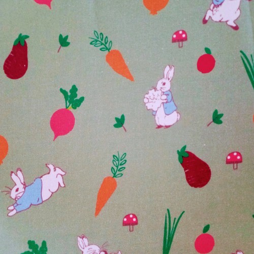 Beatrix Potter Peter Rabbit Cotton Fabric per 50cm 5 Designs - Picture 28 of 53