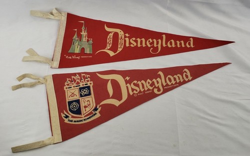 Vintage Disneyland Souvenir Felt Pennant Walt Disney Productions Old Castle Logo - Picture 6 of 6