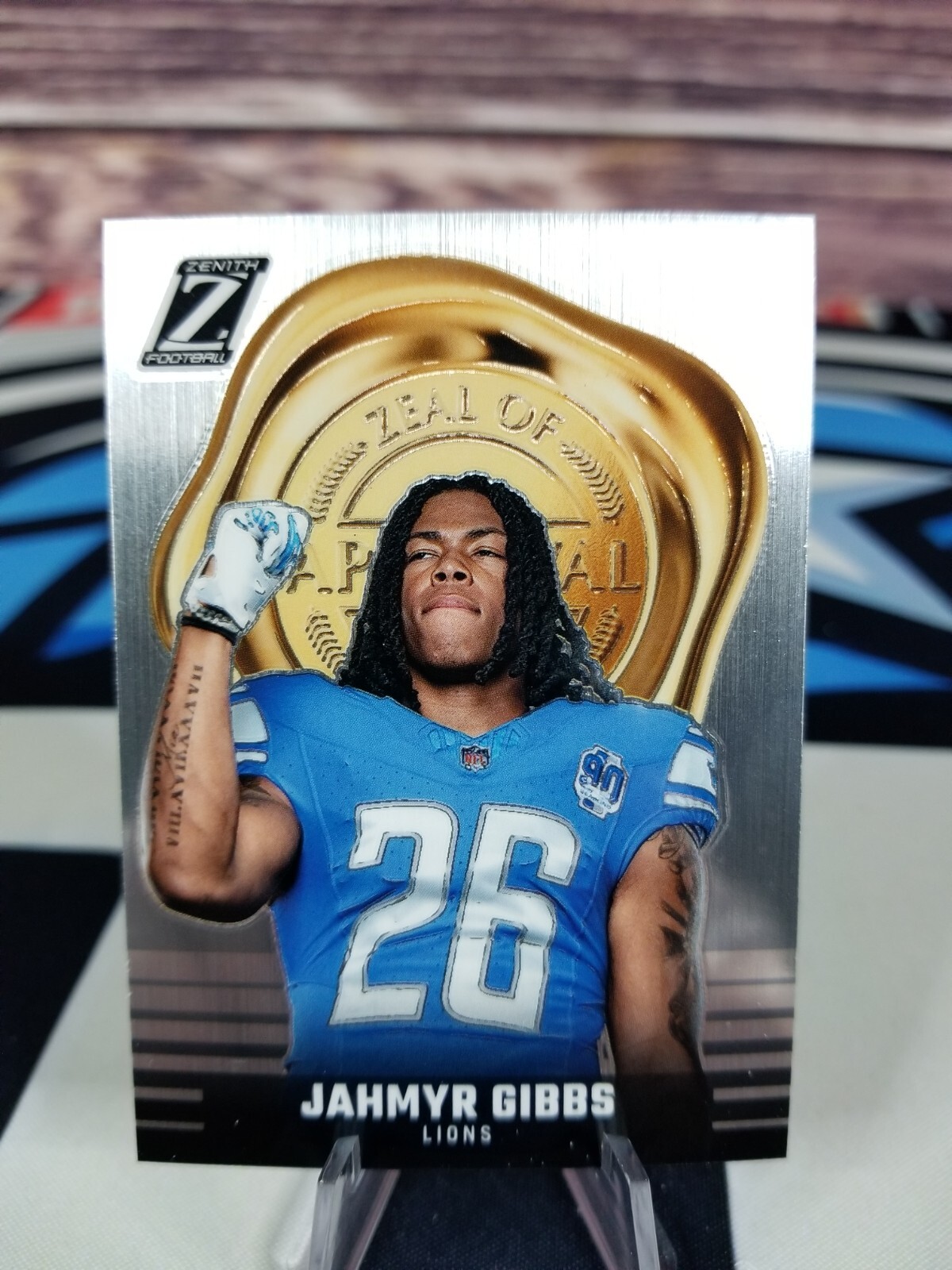 2023 PANINI ZENITH JAHMYR GIBBS #28 ZEAL OF APPROVAL ROOKIE LIONS RC NFL
