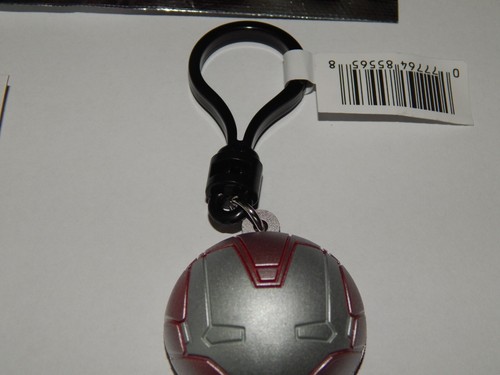 DISNEY 100 ANIVERSARIO EXCLUSIVO A IRON MAN MARVEL FIGURA BOLSO CLIP LLAVERO NUEVO CON ETIQUETAS - Imagen 6 de 10