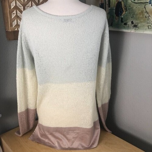 HINGE Chunky Knit Tunic Sweater Womens size M Ivory Pink Blue Ethereal Soft Girl - Picture 3 of 8