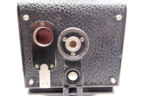 Rolleicord II Twin Lens Camera - Picture 13 of 16
