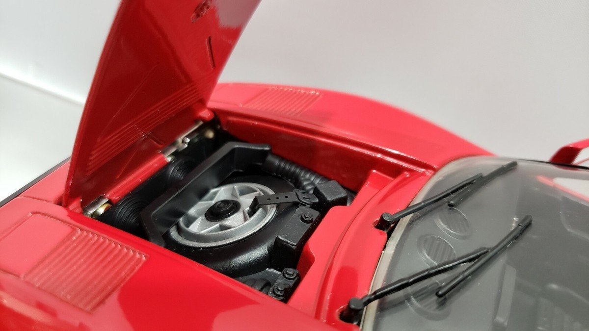 1/18 HOT WHEELS 1984 FERRARI 288 GTO RED DIECAST MODEL CAR