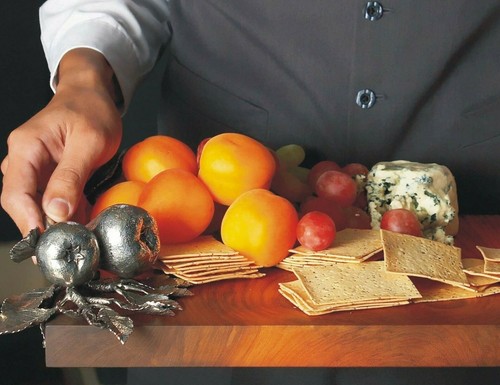 CASA VAGABOND | BANDEJA PARA SERVIR RAMA DE PERA DE COSECHA NUEVA PELTRE G211 RARO RETIRADO - Imagen 3 de 5
