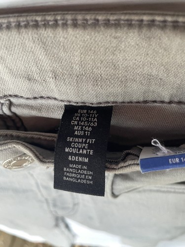 H & M Youth Skinny Jeans with Stretch - Picture 3 of 4