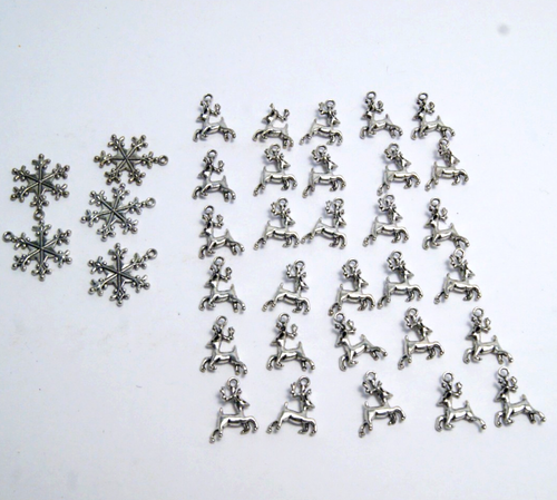 Mini Christmas Tiny Reindeer Ornament Charms Silver Tone Metal Earrings/Jewelry - Picture 6 of 6