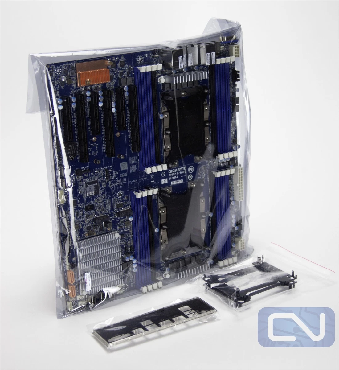 Scheda madre Gigabyte X399 Aorus Xtreme M.2 SLI WiFi usata Scheda madre Gigabyte X399 Aorus Xtreme M.2 SLI WiFi usata