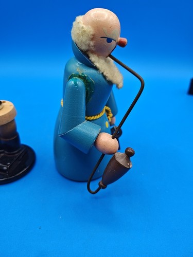 Figur Räuchermann aus Holz mit Schlüssel und Pfeife - Bild 5 von 10