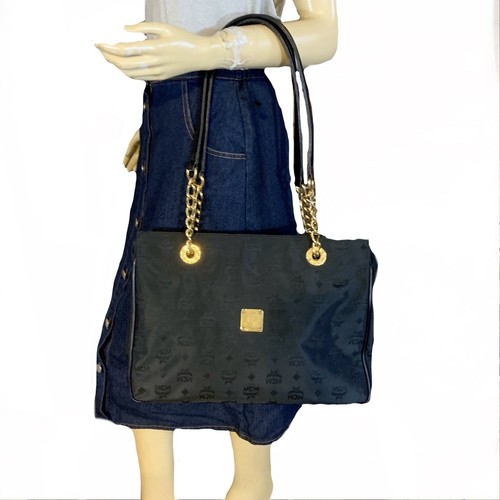 BOLSO TOTE MCM VINTAGE EN NEGRO MONOGRAMA VISETOS NYLON JACQUARD Y CUERO - Imagen 2 de 14