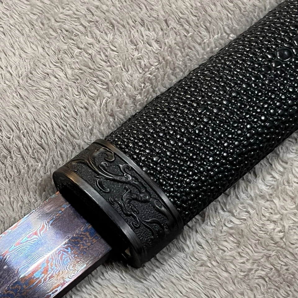 Katana/Tanto decorativa soldada con patrón (Damasco) Foto 2 de 4