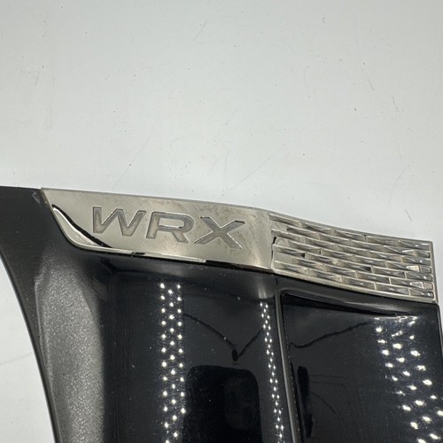 Subaru WRX 2015-2021 guardabarros adorno lado del conductor (LHD) LH negro - Imagen 3 de 7