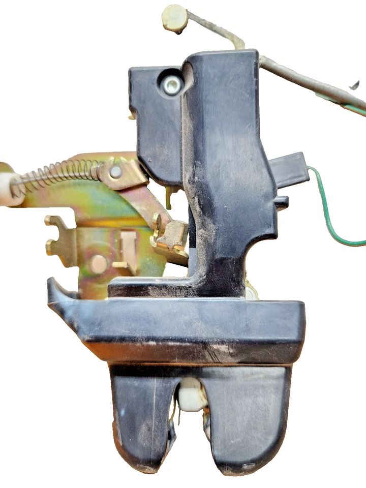 2002–2003 Mitsubishi Lancer Rear Trunk Latch Lock OEM MR977088 - Image 2 of 4