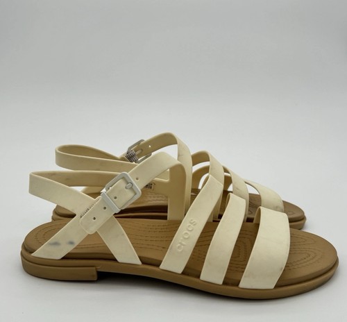 Sandalias Crocs Tulum con tiras para mujer talla W7 color crema tostado con tiras cómodas planas - Imagen 13 de 23