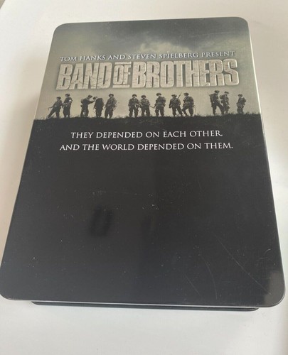 Band of Brothers - Wir waren wie Brüder (6 DVDs, Steelbook) K404-31 Bill Bachma - Foto 1 di 1