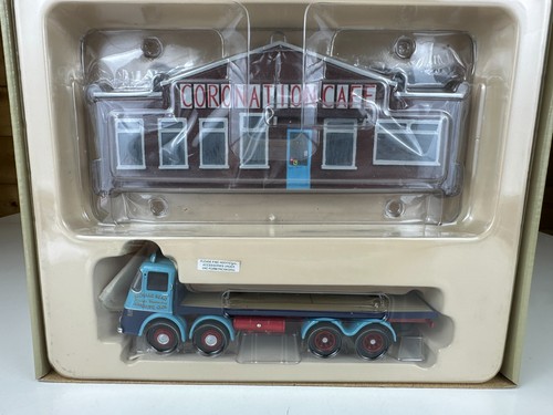 Corgi Café Connection CC10501 Richard Read Transport ERF Camión Coronation Café - Imagen 6 de 11