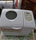 Welbilt ABM3300 Homemade Bread Maker Machine large 1 1/5 Lb Loaf Capacity
