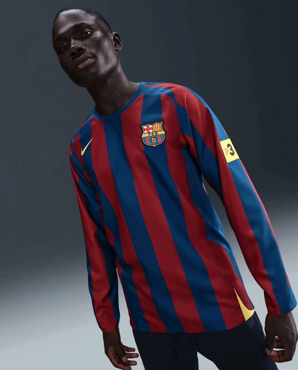 Size XXL - Nike Ronaldinho FC Barcelona 2005/06 Reissue Long