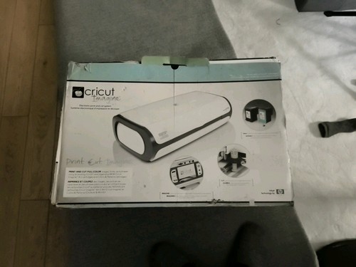CRICUT Imagine Digital Cutting Machine + Cartridges Boxed New Other - Picture 1 of 19