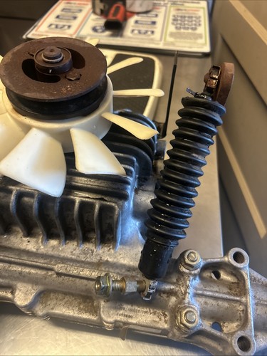 John Deere LT155 Getriebe Transaxle Tuff Torq K51B-LT AM880203 - Bild 5 von 14