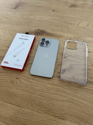 Apple iPhone 15 Pro Max -256GB- Natural Titanium- Top Zustand- Entsperrt