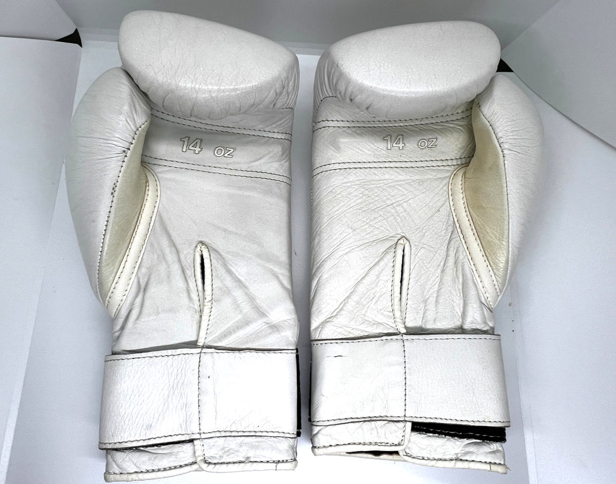 Winning Boxing Gloves MS500B 14oz White Pro Tape Type Japan Used