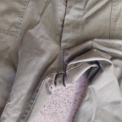 Pantalones utilitarios vintage del ejército de Estados Unidos OG-507 37x29 verde militar fatigas - Imagen 4 de 10