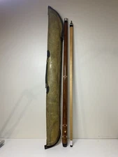 Vintage Dufferin Pool Cue Stick 20 oz 58” Red Maple Leaf 2 piece w/ Case