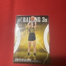 2024 Panini Caitlin Clark Collection - Reigning 3's Caitlin Clark #R1 (RC)