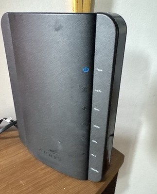 ARRIS DG1670A Cable Modem Router Combo Wifi