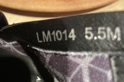 NWOB Aquatalia Kaylani Black Luxe Suede Ankle Bootie Boots Sz 5.5 Made In Italy - Bild 10 von 10