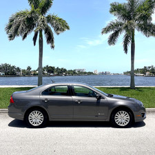 2011 Ford Fusion HYBRID LOW 52K MILES FLORIDA RUST FREE FOCUS