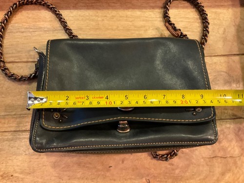 COACH 1941 DINKY GLOVE-TANNED LEATHER CROSSBODY PURSE BAG BLACK BROWN PREOWNED - Picture 17 of 19