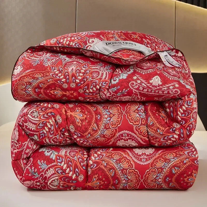 Thick Quilts Cold Resistant Feather Silk Quilt Duvet Close Fitting Super Fluffy - Image 2 of 4