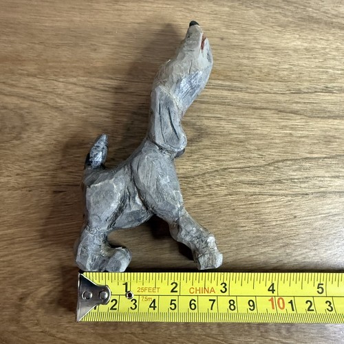 Vtg Wood Hand Carved Howling Dog Primitive Sculpture Figure Art Lt Weight Wood - Picture 11 of 11