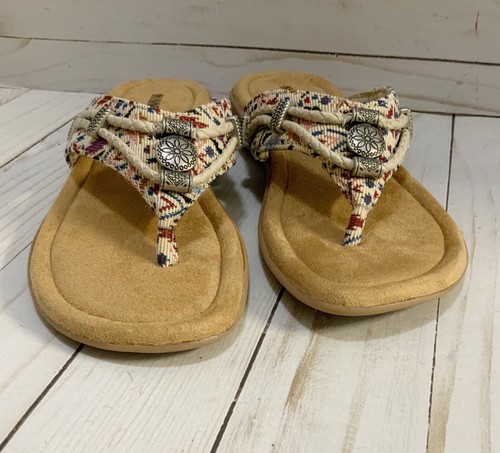 Minnetonka Womens Size 5 W Flip Flop Sandals Cream Tribal Needlepoint LOOK NEW  - Bild 4 von 8