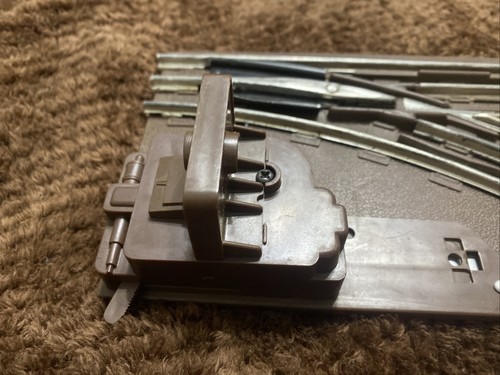 LIONEL 027 1122R RIGHT HAND REMOTE CONTROL SWITCH 6-65122 (missing remote) - Picture 6 of 11