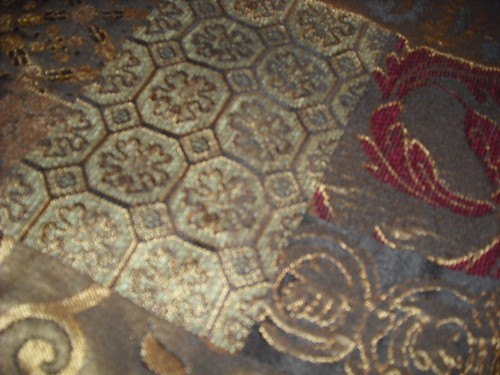 Croscill Galleria Red Gold Tuscan Patchwork 2 Pillowcases Shams Standard size - Picture 3 of 4
