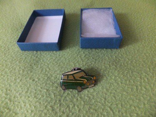 Boxed New Classic Austin Mini Pin Lapel Tie Badges -BRG Green Cooper - FREE P&P - Picture 4 of 9