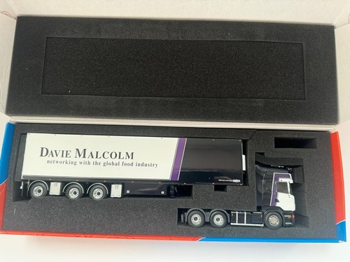 Tekno truck models, Scania R Topline 6X2 + Reefer Trailer , DAVIE MALCOLM - Picture 15 of 18