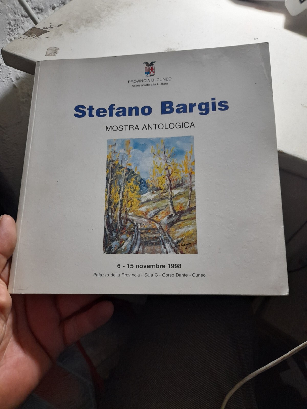 Foto 1 di 3
