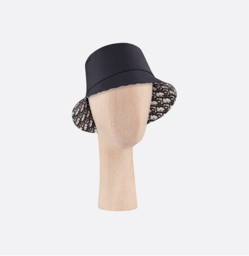AUTH Christian Dior Bob Hat Bucket Teddy D _7329