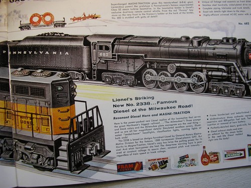 Lionel 1955 Consumer Catalog from Jacksonville, Ill. Paint Store - Picture 15 of 21