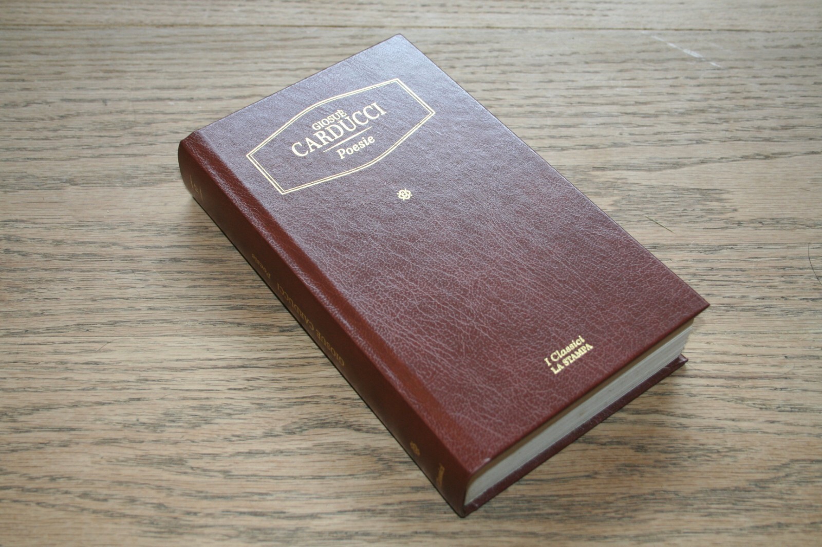 Foto 2 di 2