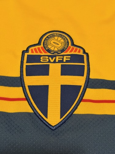Sweden 2014/2015 Adidas Football Soccer Home Jersey Kit Sz S - Picture 5 of 7