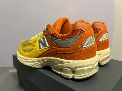 Size 4 Youth / 5.5 Women's - New Balance 2002R Ginger Lemon GC2002PA - Running - Picture 6 of 8