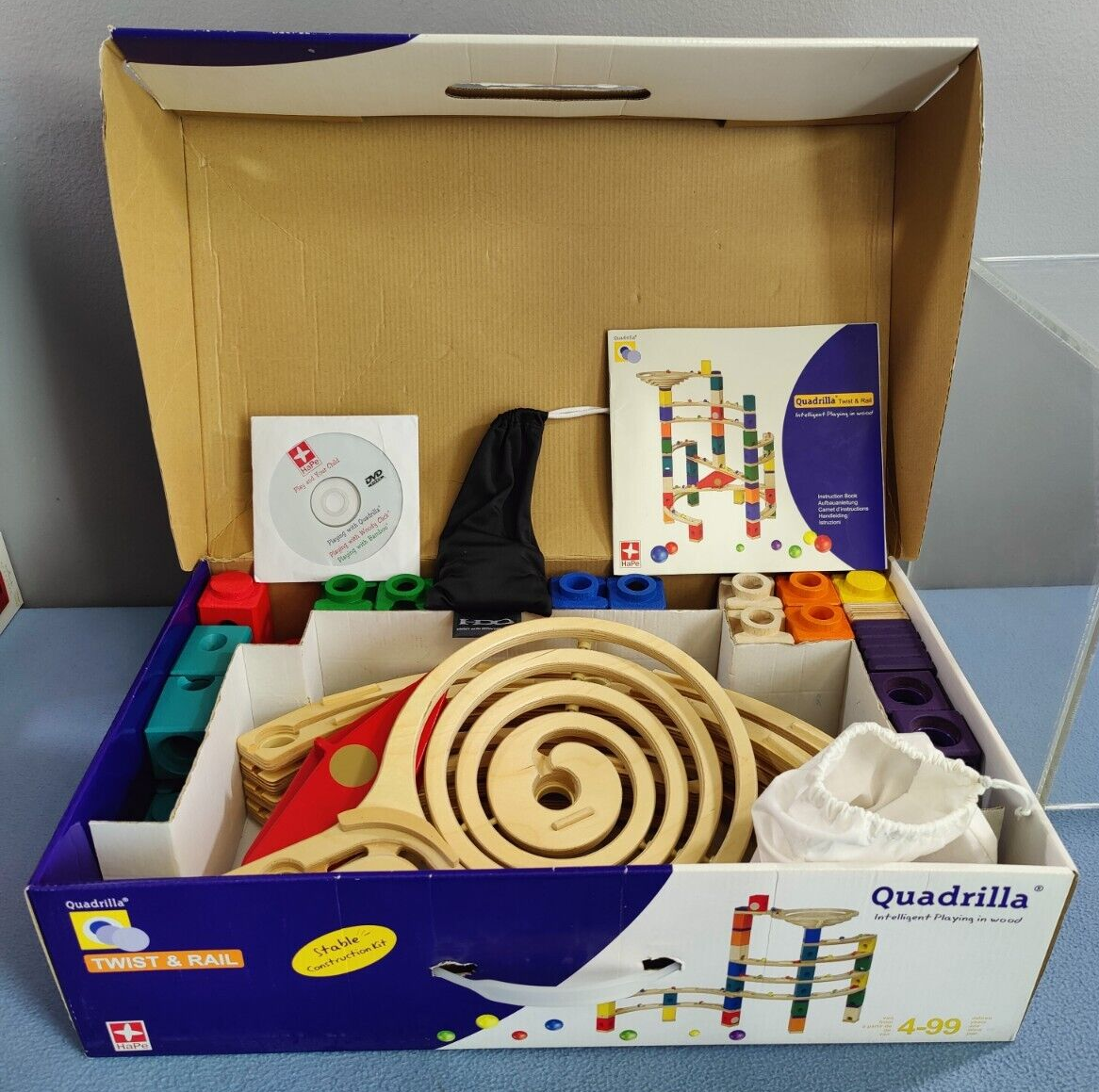 HAPE QUADRILLA WOODEN MAZE MARBLE RUN TWIST & RAIL SET
