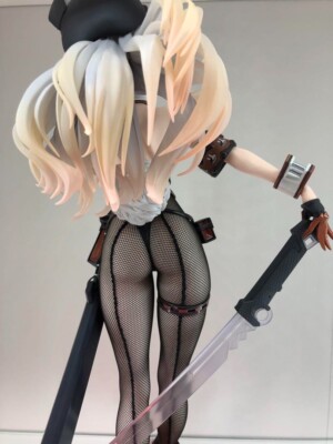 Combat Rabbit X10 1/4 scale PVC Figure Bunny Darkness FREEing